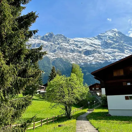 Brand New, 5min To Paradise ! Apartament *