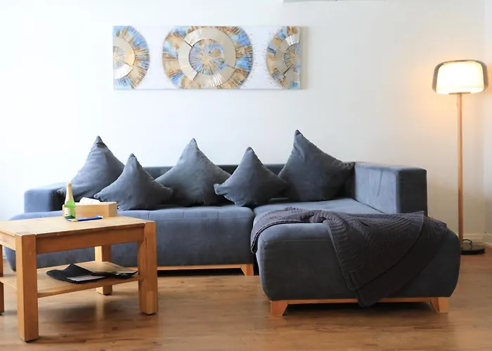 Lejlighed Brand New, 5min To Paradise ! *