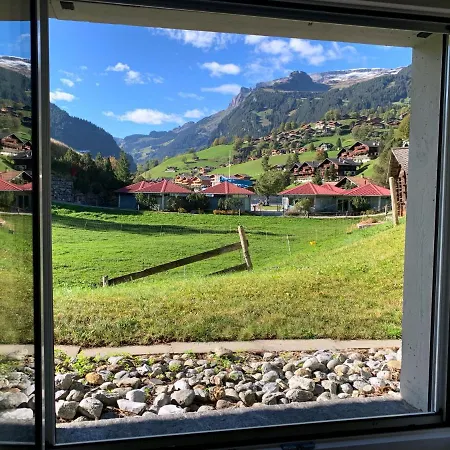 Brand New, 5min To Paradise ! 公寓 *